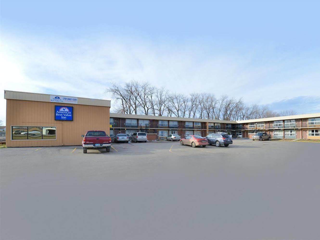 Devils Lake Inn By Oyo Near Devils Lake Regional Airport Exterior foto